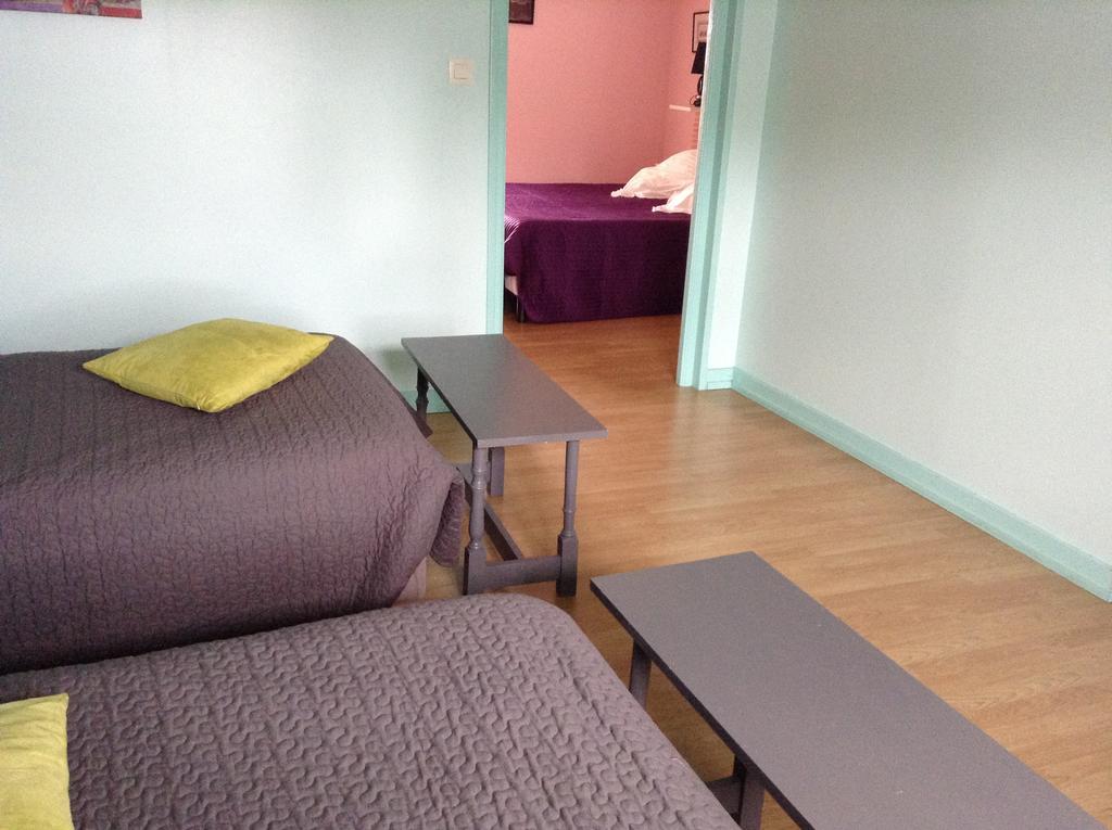 Chambres D'Hotes L'En Haut Des Vignes Mérignac Δωμάτιο φωτογραφία