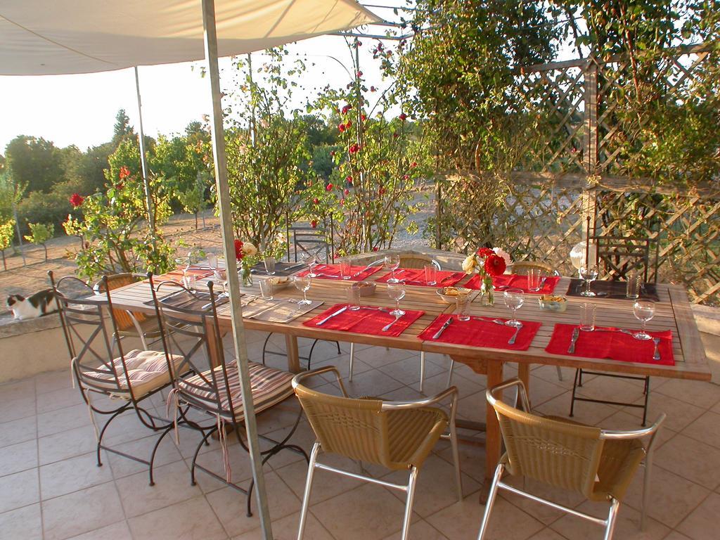 Chambres D'Hotes L'En Haut Des Vignes Mérignac Εξωτερικό φωτογραφία