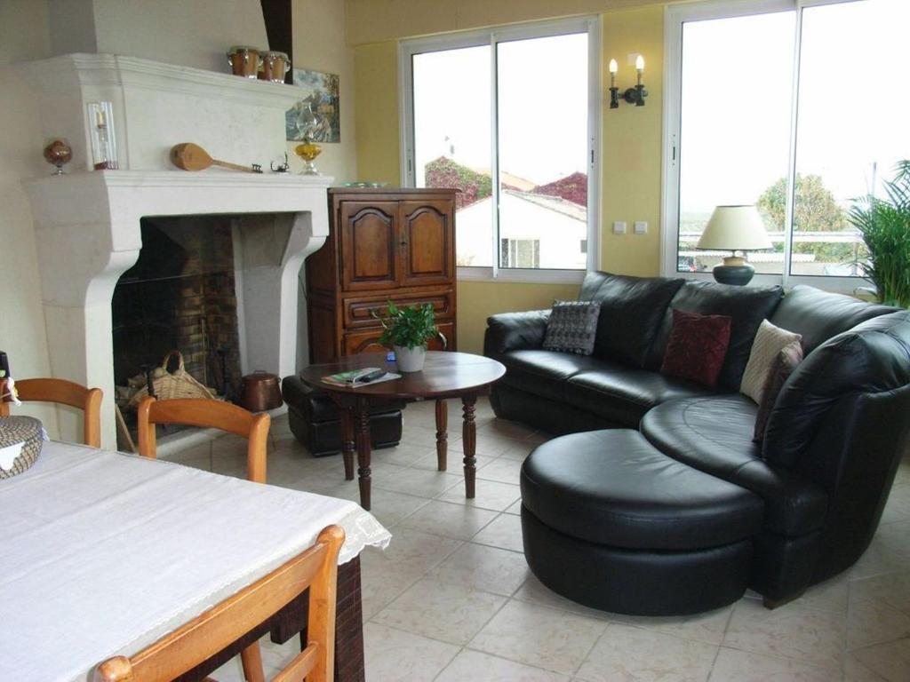 Chambres D'Hotes L'En Haut Des Vignes Mérignac Εξωτερικό φωτογραφία